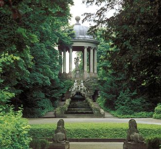Apollotempel im Schlossgarten von Schloss Schwetzingen