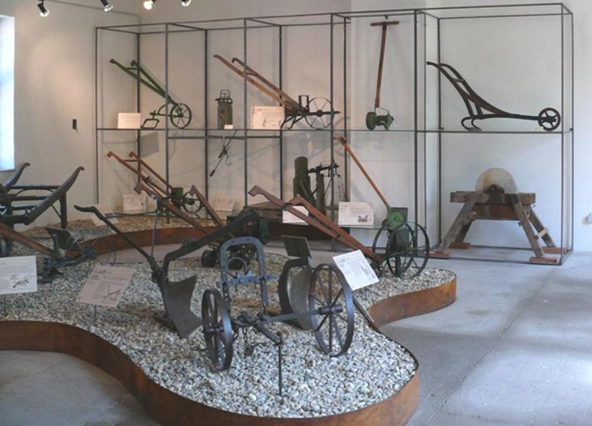 Schloss und Schlossgarten Schwetzingen, Ausstellung „Historische Gartengeraete“