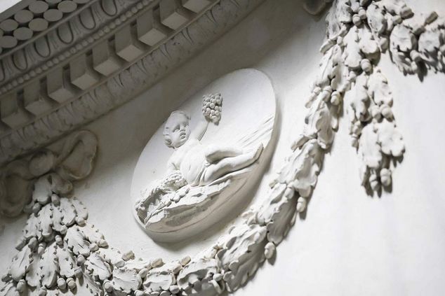 Schwetzingen Palace and Gardens, Stucco decorations