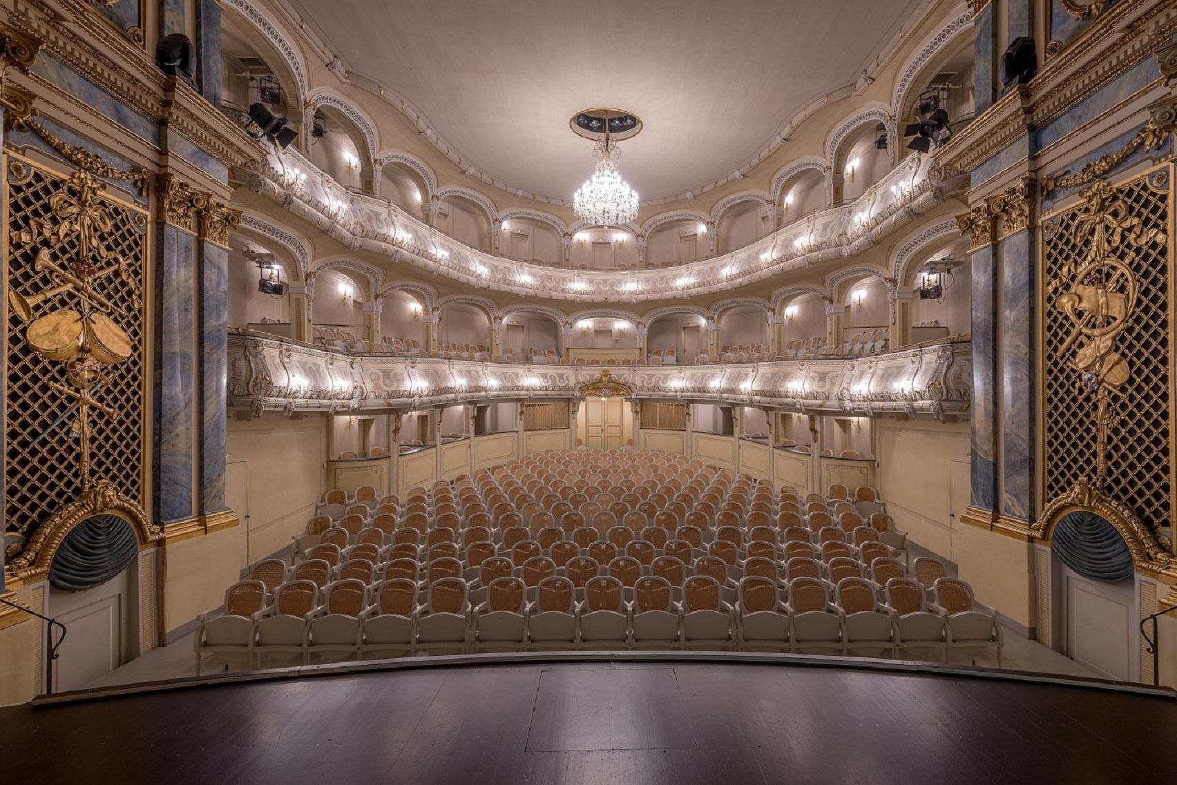 Schloss und Schlossgarten Schwetzingen, Hoftheater, Blick von der Bühne