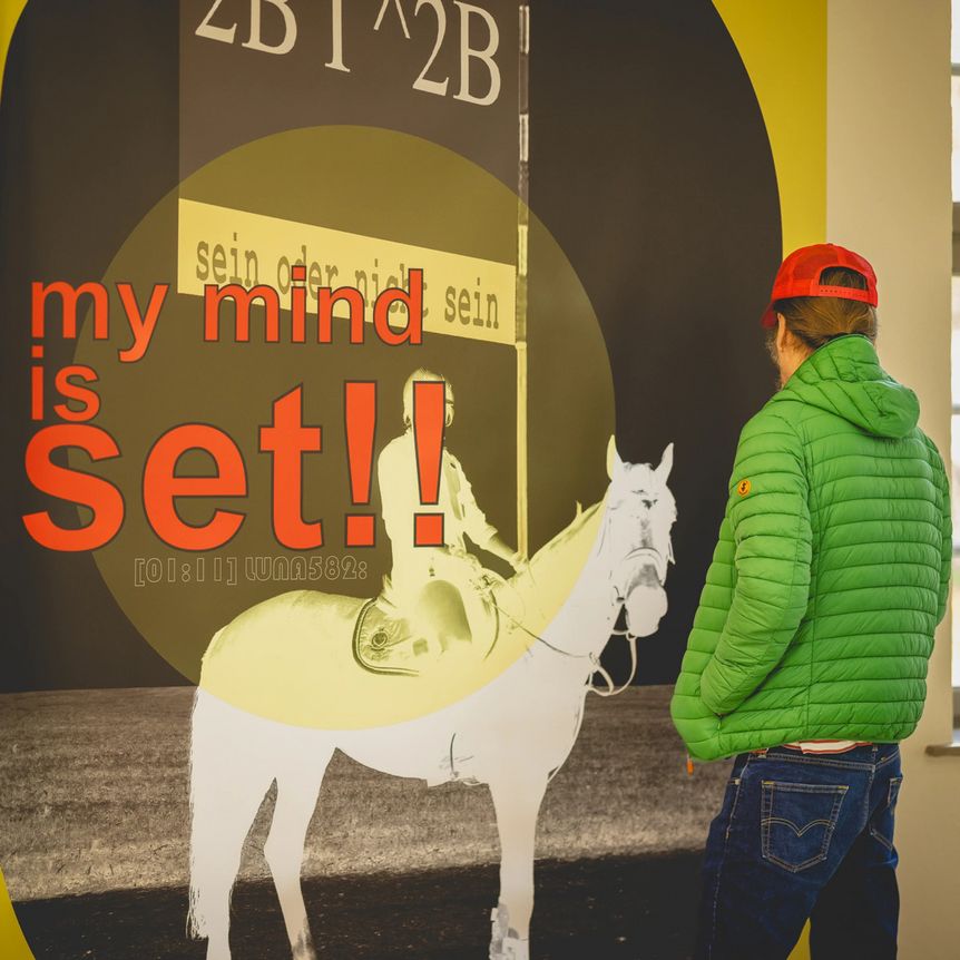 Schloss und Schlossgarten Schwetzingen, Ausstellung „Haltung“, Gemälde von Beate Baumgärtner