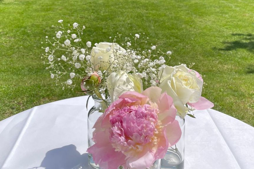 Schloss und Schlossgarten Schwetzingen, Blumendeko im Seepferdchengarten
