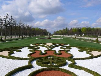 Broderiebeet im Mittelparterre im Schlossgarten von Schloss Schwetzingen