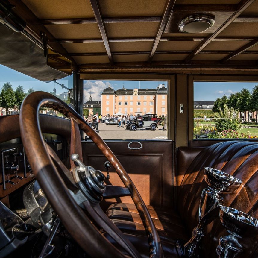 Schloss und Schlossgarten Schwetzingen, Event, International Concours d’Elegance 