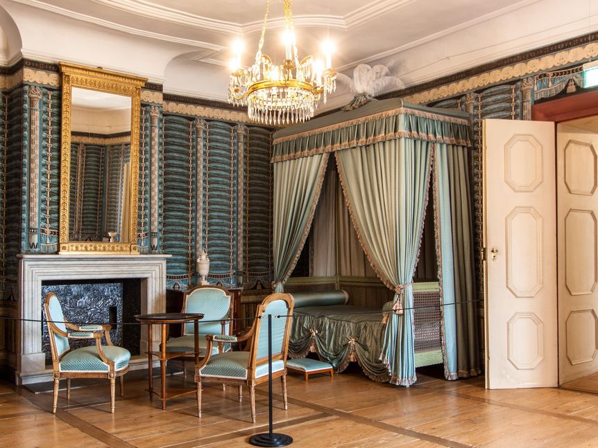 Wohnzimmer des Hochberg-Appartements in Schloss Schwetzingen