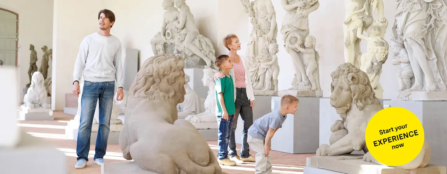 Credits: Staatliche Schlösser und Gärten Baden-Württemberg, Illustration: JUNG:Kommunikation GmbH Schwetzingen Palace Gardens, advertising banner for the app "Monument BW"