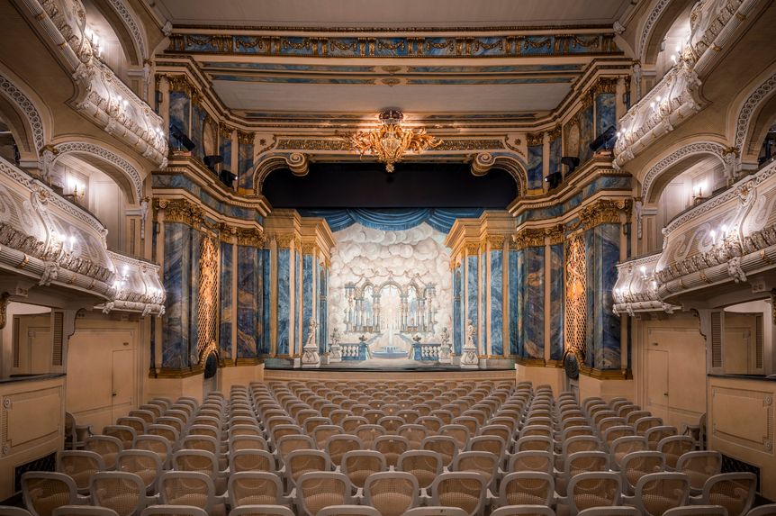 Schloss und Schlossgarten Schwetzingen, Schlosstheater, Bühne