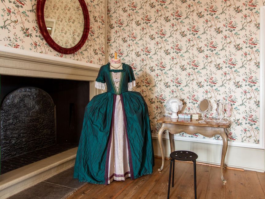 Blick in das Kammerdienerinnenzimmer im Schloss Schwetzingen